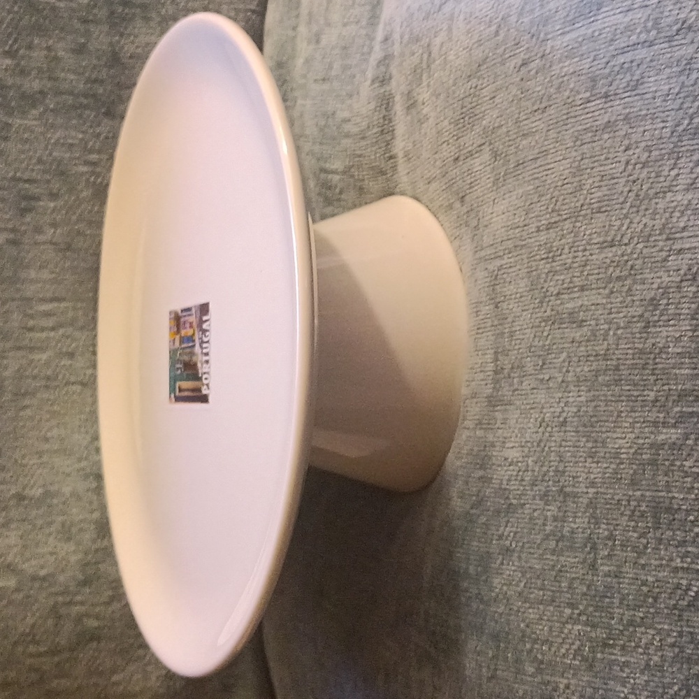 SALE: Cake Stand